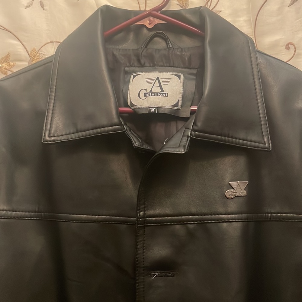 A Collezioni Authentic Leather Jacket. Brand New.